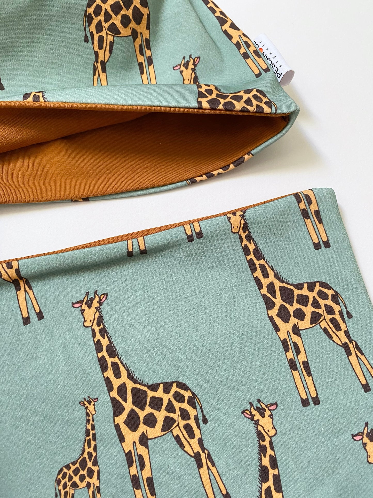 Berretto + Scaldacollo Reversibile Giraffe